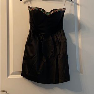 Forever 21 Black Strapless Mini Size S